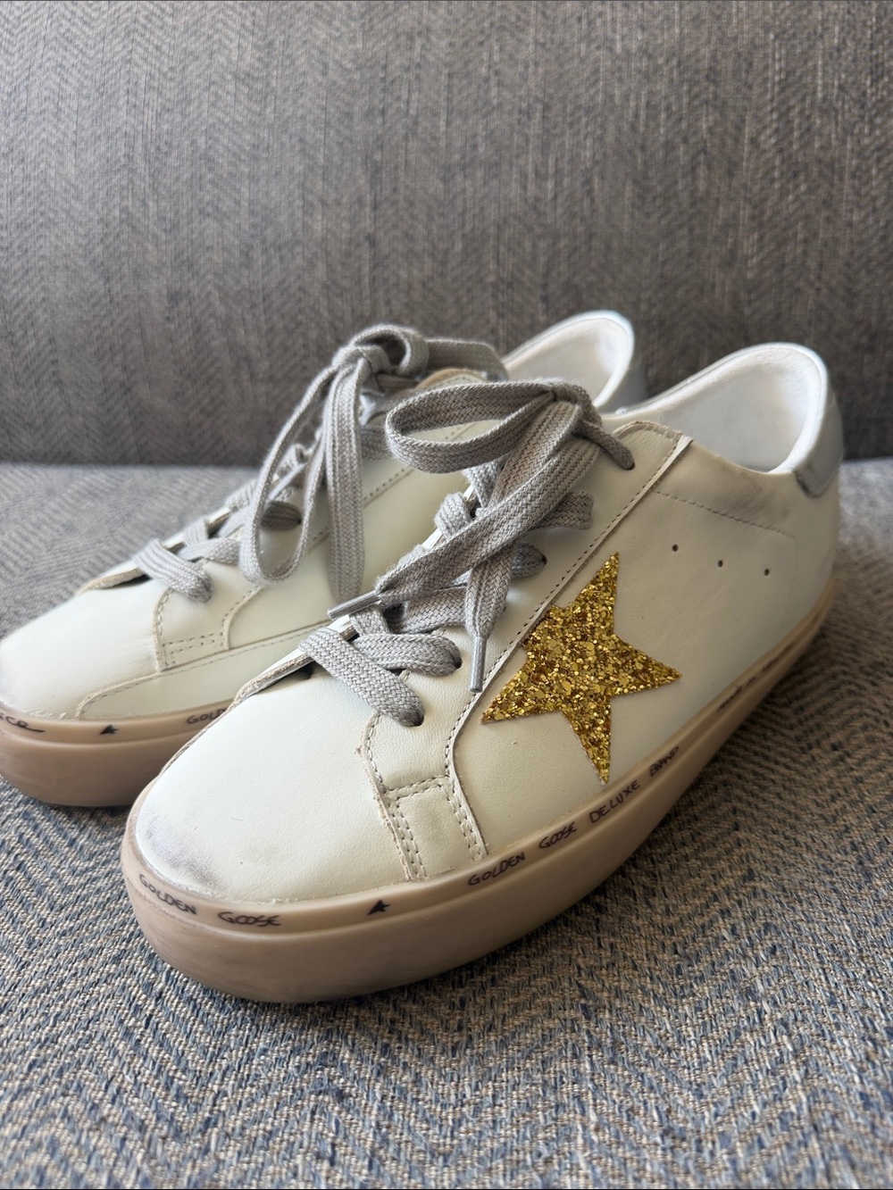 Golden Goose Deluxe Brand women’s Lace Up Sneakers Size: 41